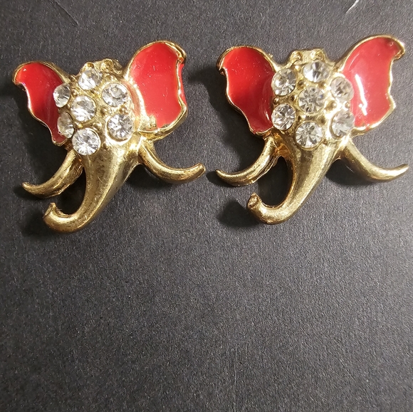 Carol for Eva Graham Vintage Red Rhinestone Elephant Gold Tone Pierced Earrings - Picture 1 of 3